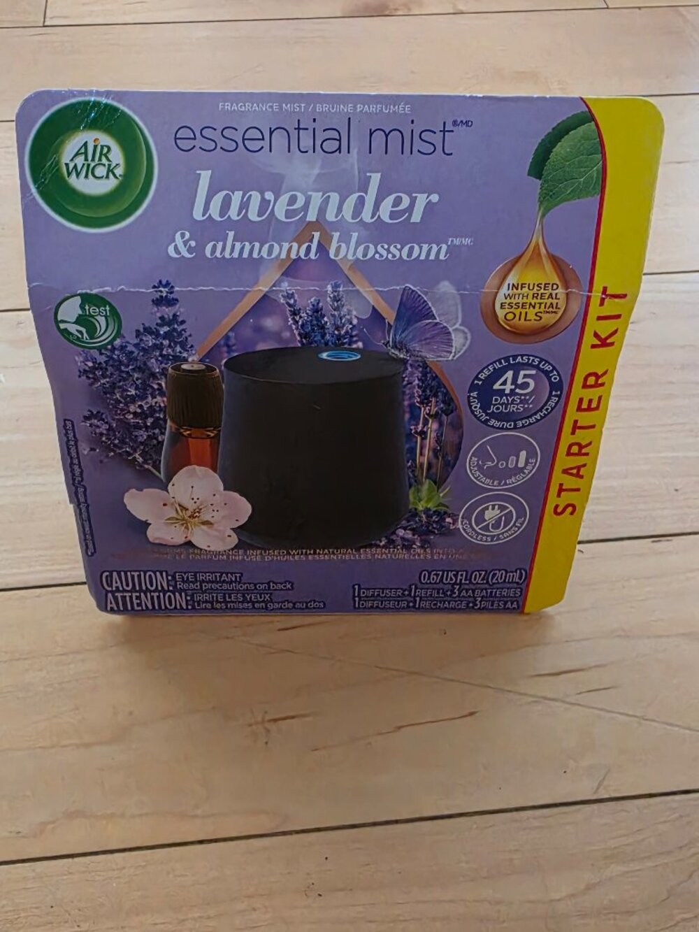 Air Wick Essential Mist Lavender & Almond Blossom Starter Kit